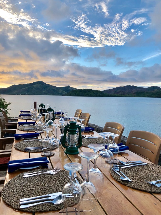 Vonu-Point-Dinner_Turtle-Island-Fiji