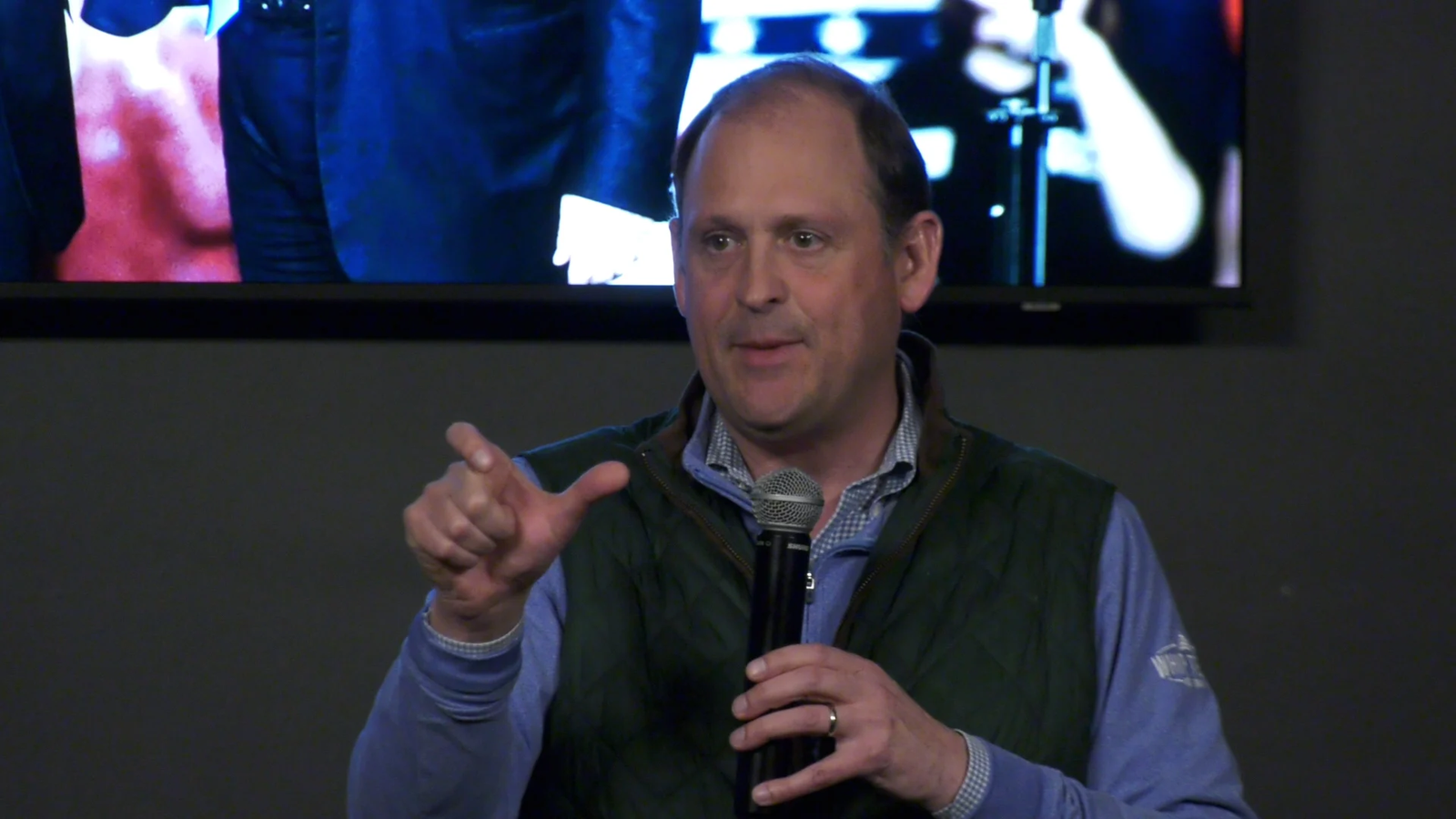 Morris' rival, Andy Barr.