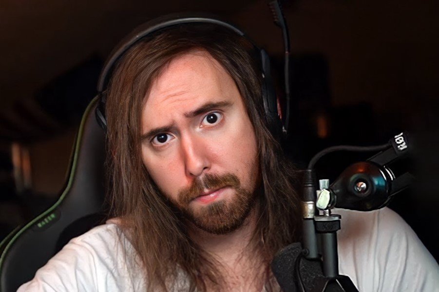 YouTuber Asmongold