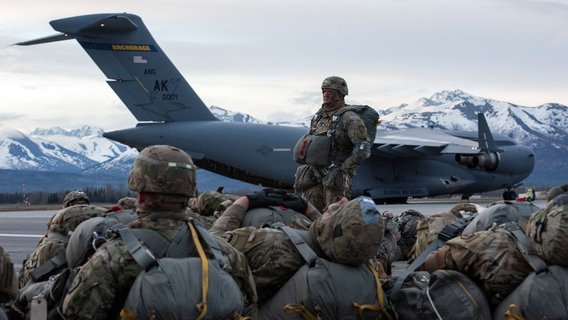 Paratroopers on Standby for Minneapolis Chaos